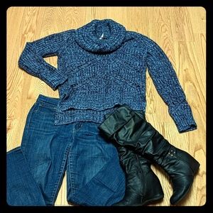 Dark blue knit sweater